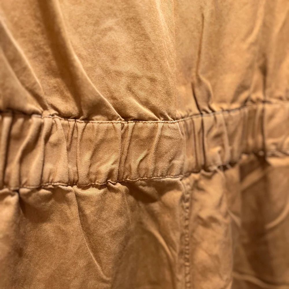 Joe's‎ Jeans Ruffle sleeve Romper Tan Button-Up Front size Large